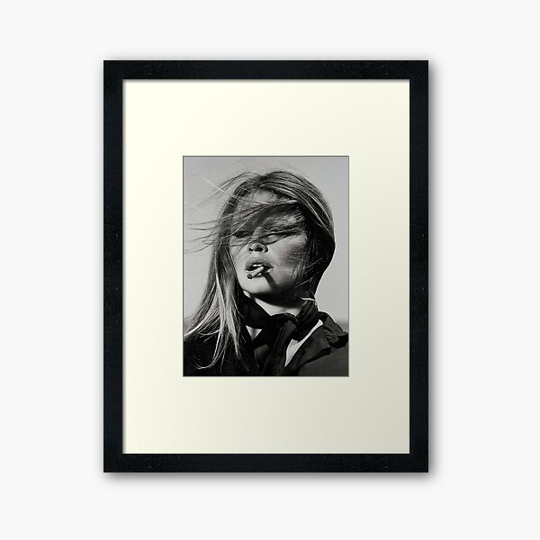 Lily Collins icône noir et blanc