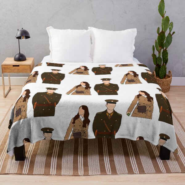 CRASH LANDING ON YOU Throw Blanket