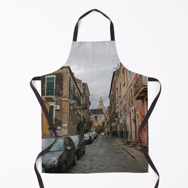 Catania Street Apron