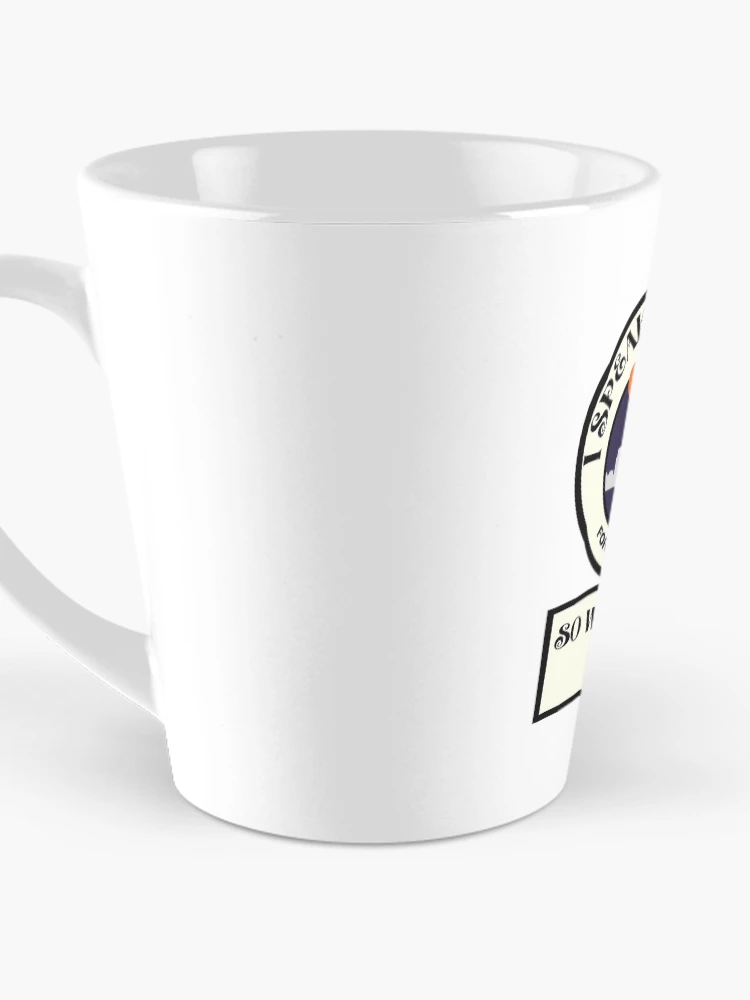 Aperçu 3 sur 4. Mug à café avec l'œuvre CAPOT RAT créée et vendue par FOREIGN-i88.