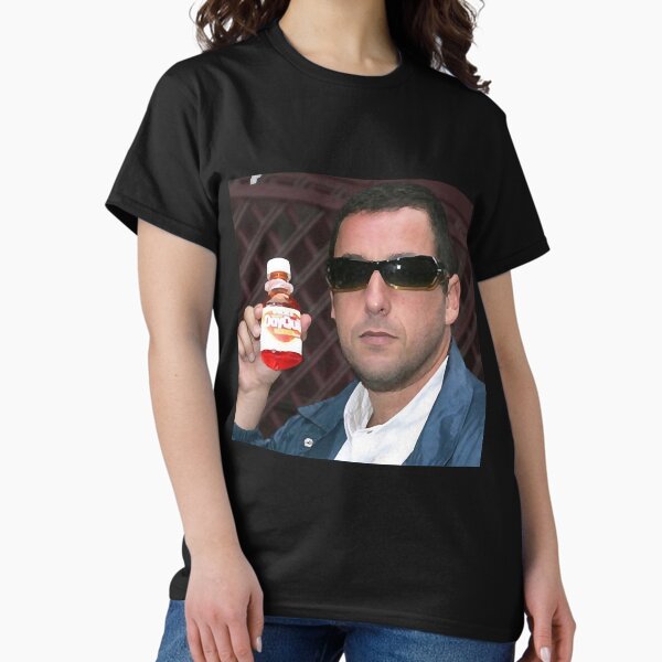 Vista previa del artículo con la obra «Adam Sandler Dayquil», diseñado y vendido por danganhtho.