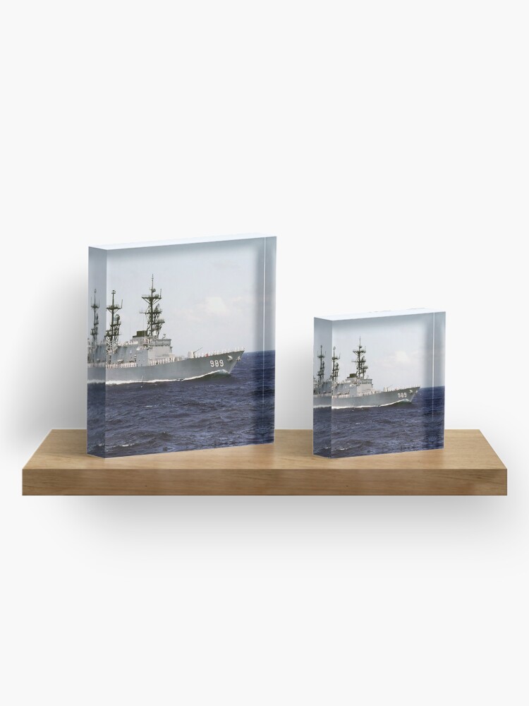 Alternate view of USS DEYO (DD-989) SHIP'S STORE Acrylic Block