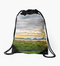 Last flight home Drawstring Bag