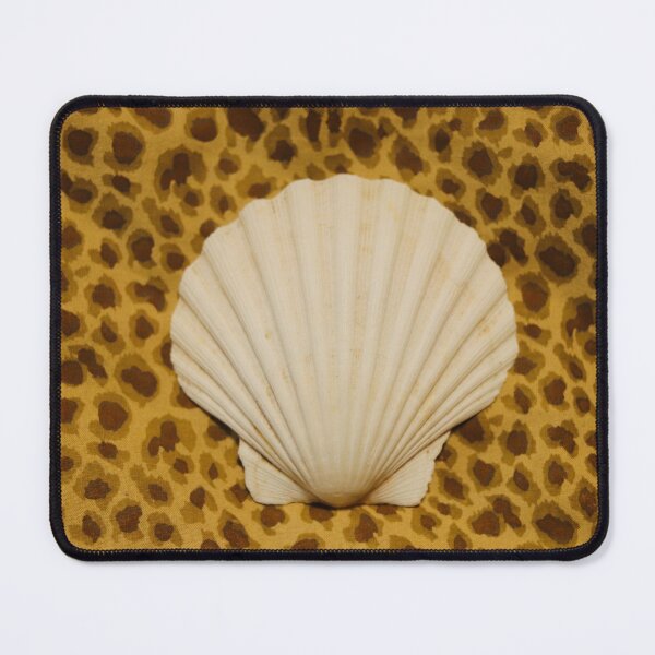 Item preview, clamshell designed and sold by speecherri.