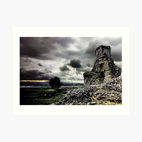 Hadleigh Castle & Thames Estuary Art Print