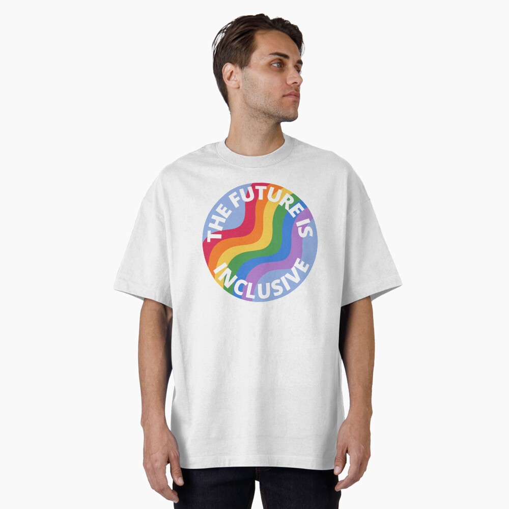 Aperçu de l'œuvre T-shirt oversize créée et vendue par Wanderior.