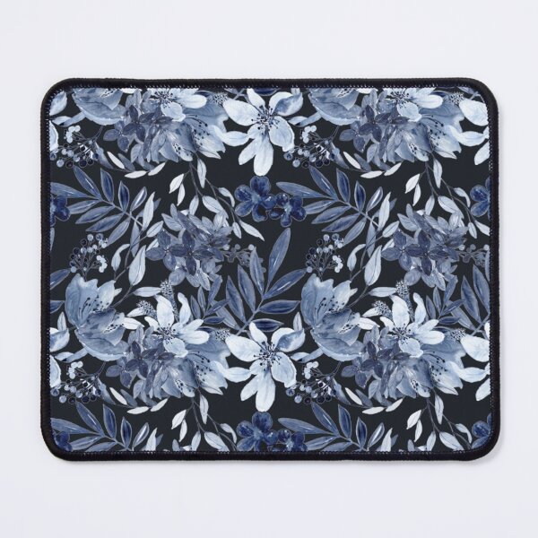 Aperçu de l'œuvre Jardin de fleurs bleu nuit créée et vendue par J Marielle Designs.