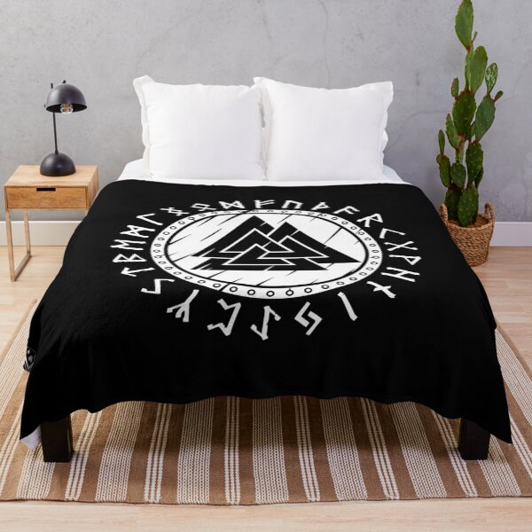 Artikelvorschau, Skandinavischer Wikingerschild Nordische Runen Valknut Vikings Art entworfen und verkauft von Dog-T-Shirts.