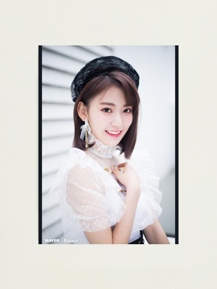 IZONE Naver x Dispatch Miyawaki Sakura (宮脇 咲良)