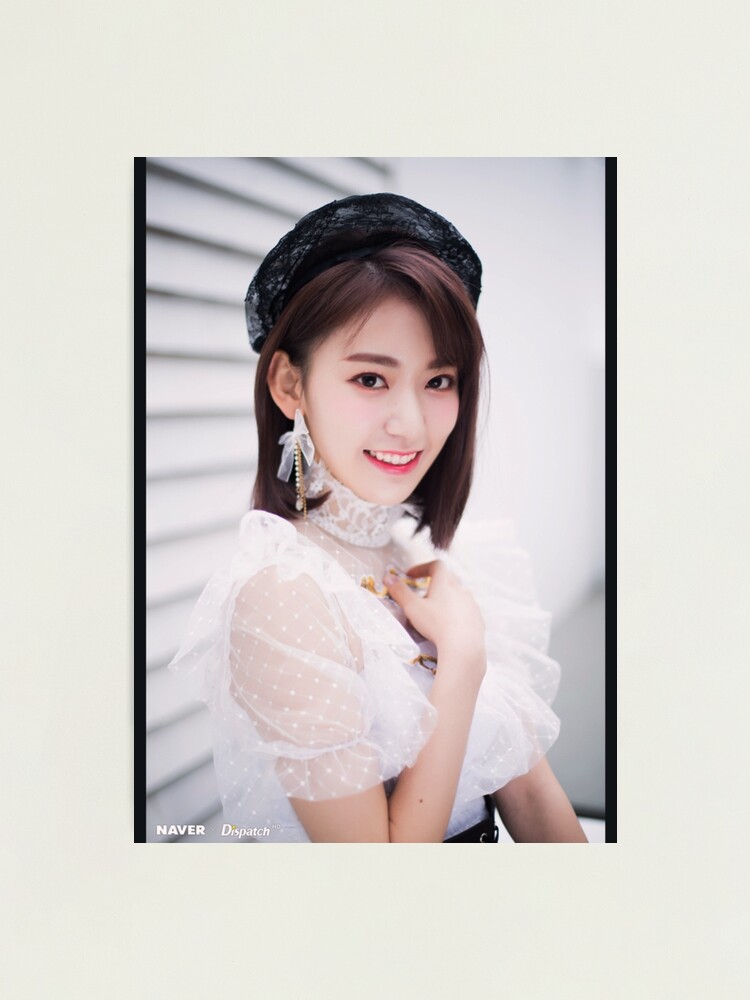 IZONE Naver x Dispatch Miyawaki Sakura (宮脇 咲良)