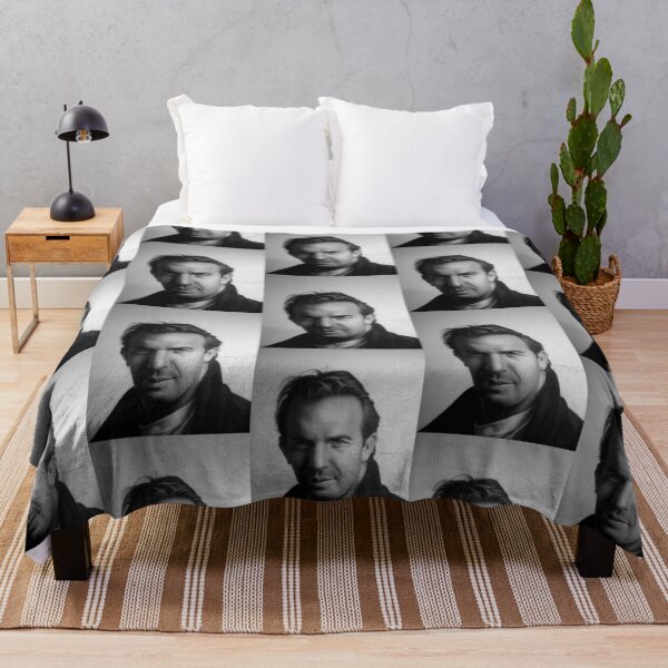 Vista previa del artículo con la obra «KEVIN COSTNER», diseñado y vendido por DrawingArt1964.