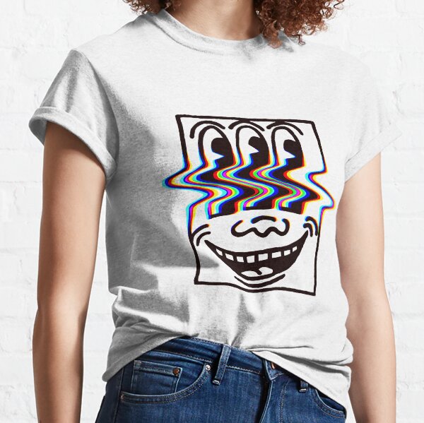 Three Eyed Smiling Face Glitch Classic T-Shirt