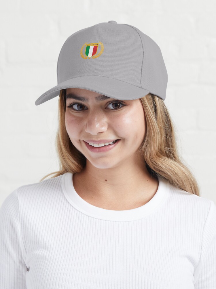Alternate view of Taranto Italia Italy Cap