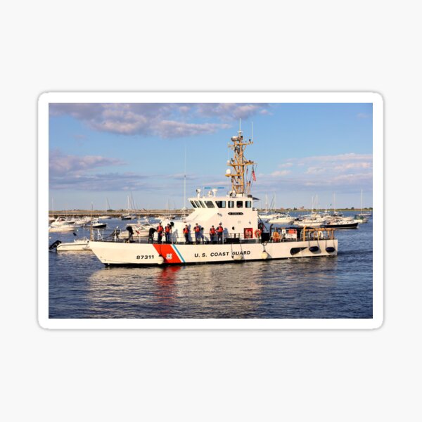 Vista previa del artículo con la obra «USCGC Cobia WPB 87311», diseñado y vendido por Janice Drew.