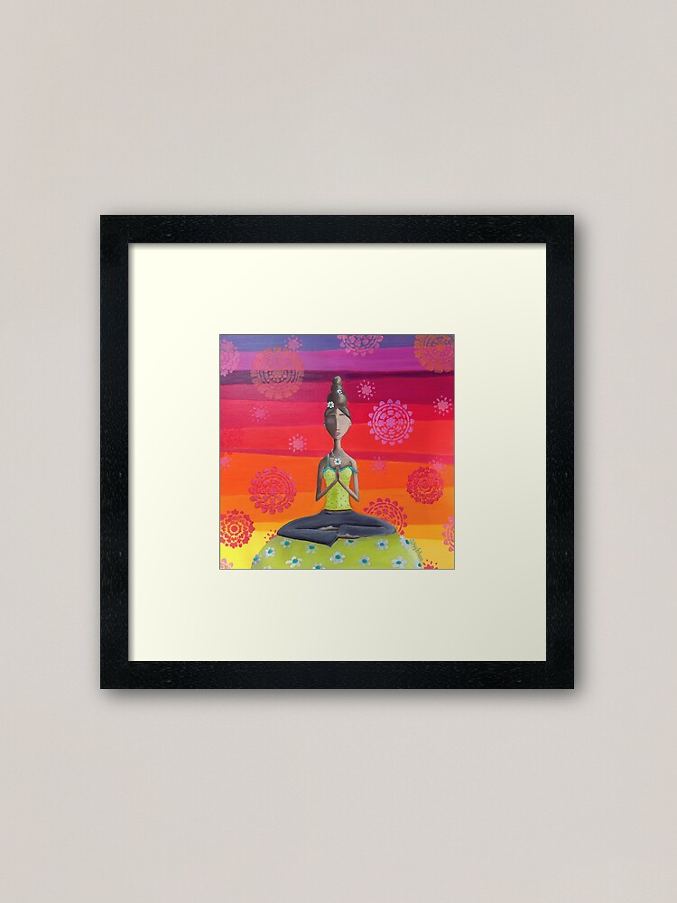 Impression encadrée ''Fille Zen sous le ciel de l'arc-en-ciel - Art Yoga coloré' : autre vue
