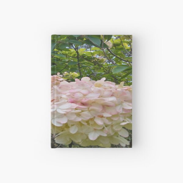 Cuaderno de tapa dura «Árbol de hortensias blancas florece jardín llamando»  de GardeningHope | Redbubble