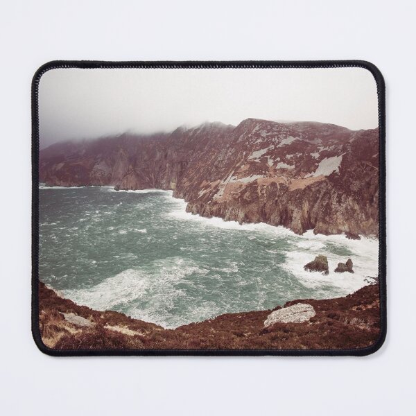 Item preview, Sliabh Liag en invierno designed and sold by Marie Carr.