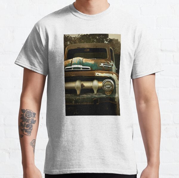 Vista previa del artículo con la obra «Abandonado 1952 Ford F-1 Pickup», diseñado y vendido por mal-photography.