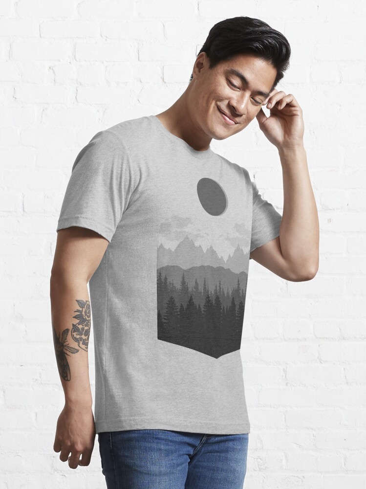 Alternate view of eclipse Essential T-Shirt