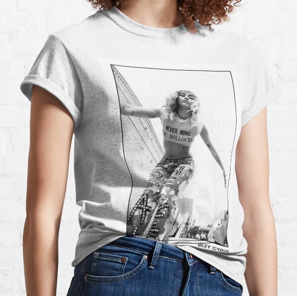 Is She Miley ? Classic T-Shirt