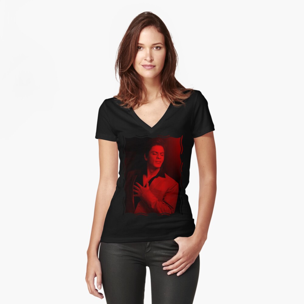 red t shirt shahrukh khan ddlj