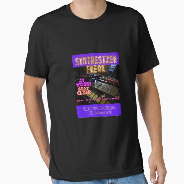 Synthesizer Freak Essential T-Shirt