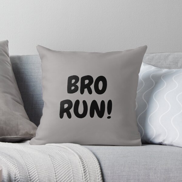 RUN ! Throw Pillow