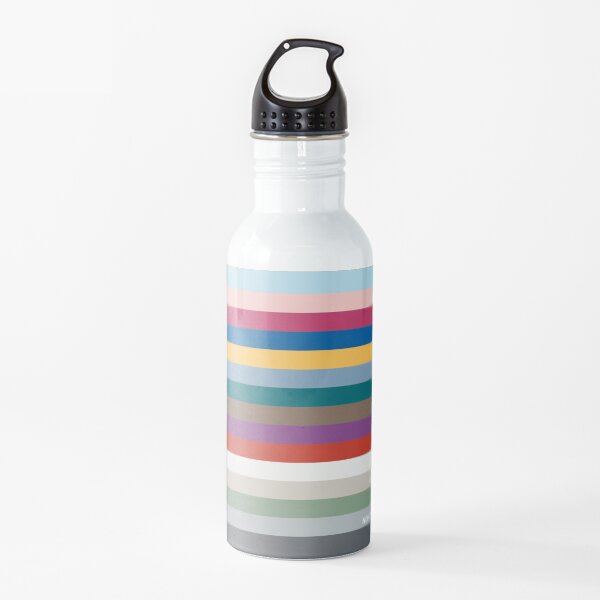 New York Fashion Week Color Palette, Spring/Summer 2022 (Pantone - all 15 colors, with labels) Water Bottle