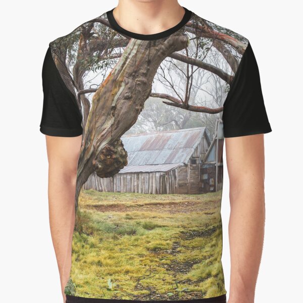 Wallaces Hut Graphic T-Shirt