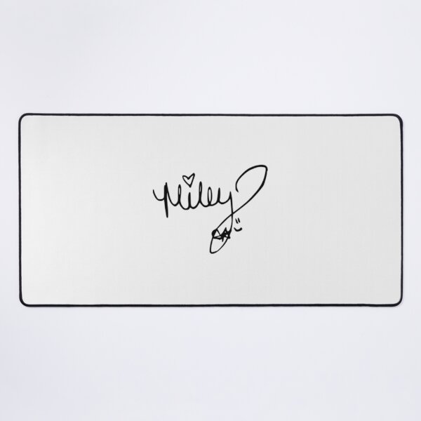 ur,desk_mat_flatlay,square,