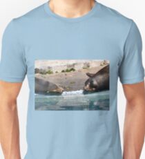 Seal-ebrity couple Unisex T-Shirt