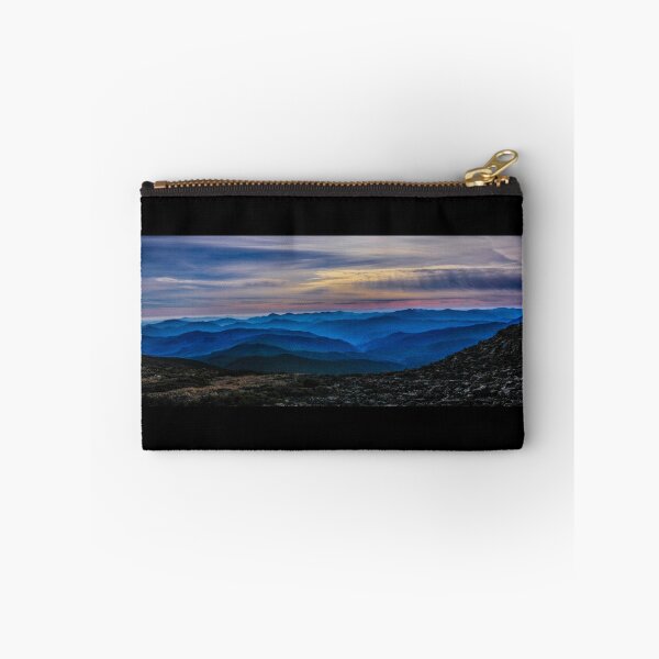 Item preview, Top of the World designed and sold by Shari Galiardi.