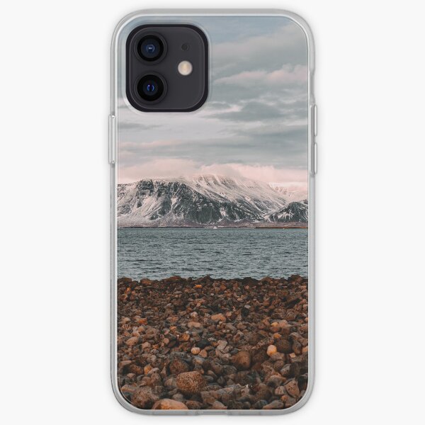 Reykjavik vista desde la costa Funda blanda para iPhone