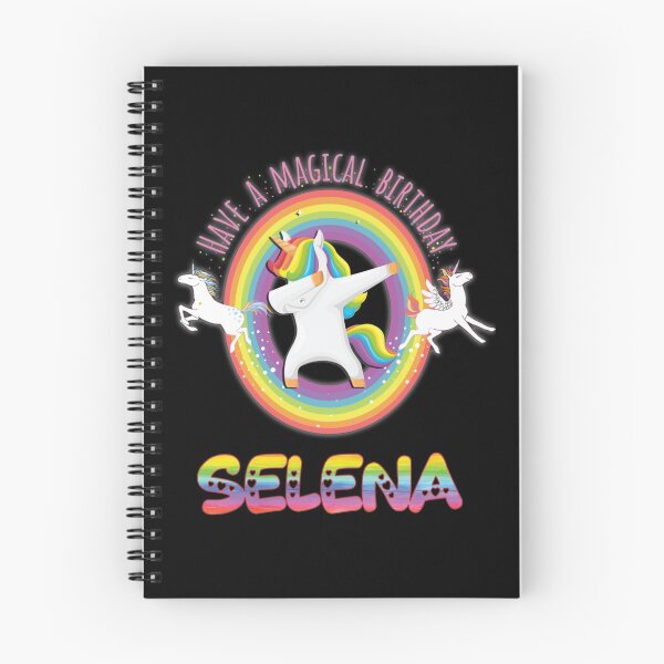 Aperçu de l'œuvre Selena Pink Selena a un anniversaire magique Unicorn Rainbow Dabbing - Cadeau personnalisé spécial pour Selena | Cadeau parfait créée et vendue par nancymaine.
