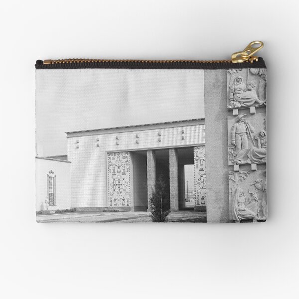 Museu de arte popular, lisboa Portugal Zipper Pouch