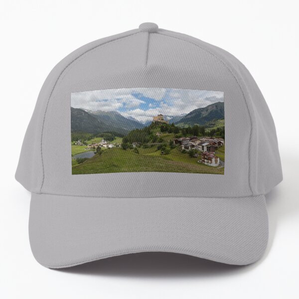 Tarasp, Graubünden, Schweiz Baseball Cap