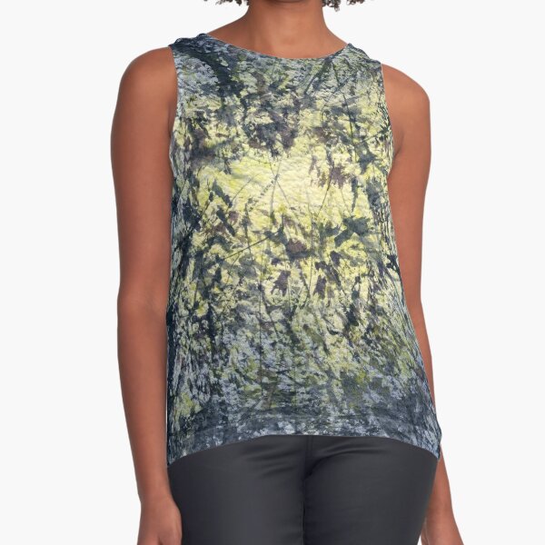 Looking up Sleeveless Top