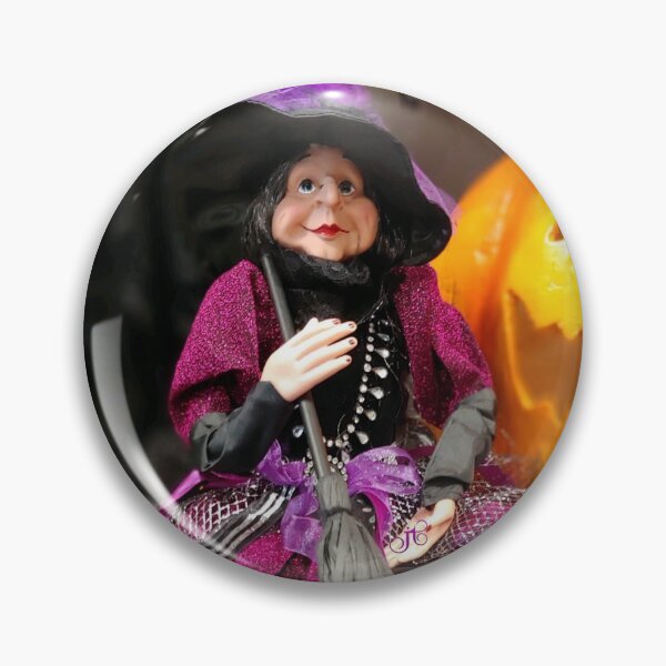 Item preview, Bruja designed and sold by LibrosBOOKtique.