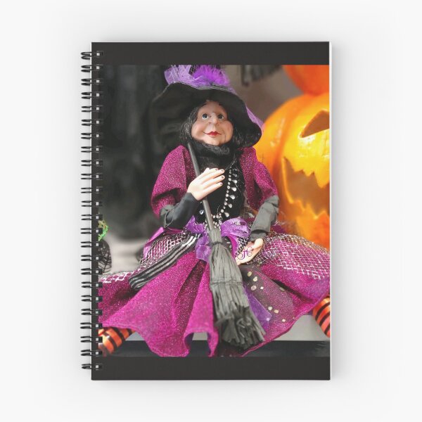 Item preview, Bruja designed and sold by LibrosBOOKtique.