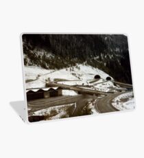 Austrian intersection in tangles Laptop Skin