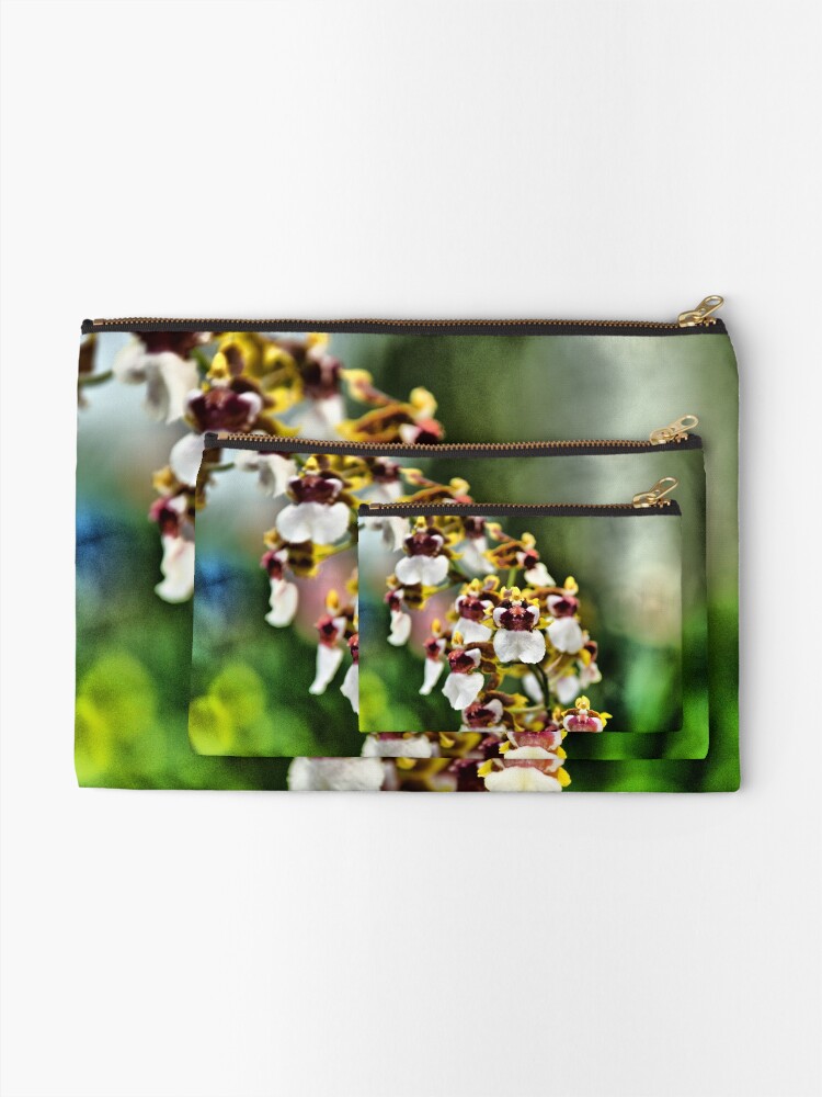 Alternate view of Dutch Maidens Zipper Pouch