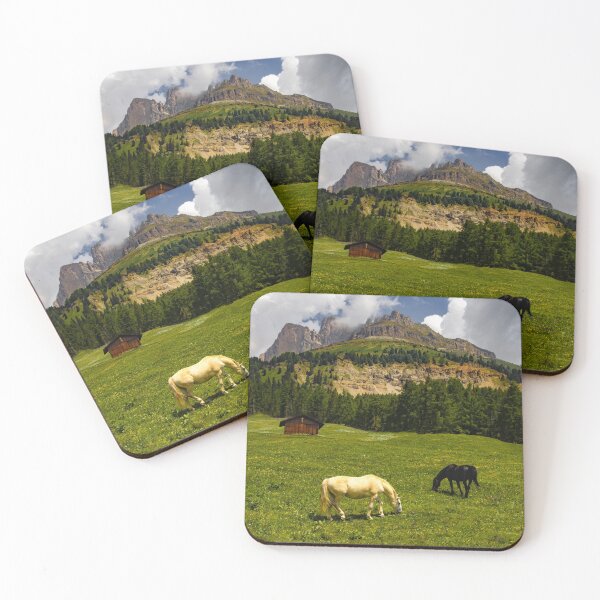 Artikelvorschau, Grazing Away the Day in the Niger Pass in the Italian Dolomites entworfen und verkauft von nbrandsberg.