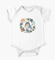 Grüner Totoro Kranz - Mein Nachbar Totoro Baby Body Kurzarm
