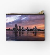 Oil Studio Pouch