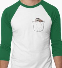 Sloth in a pocket Men's Baseball ¾ T-Shirt