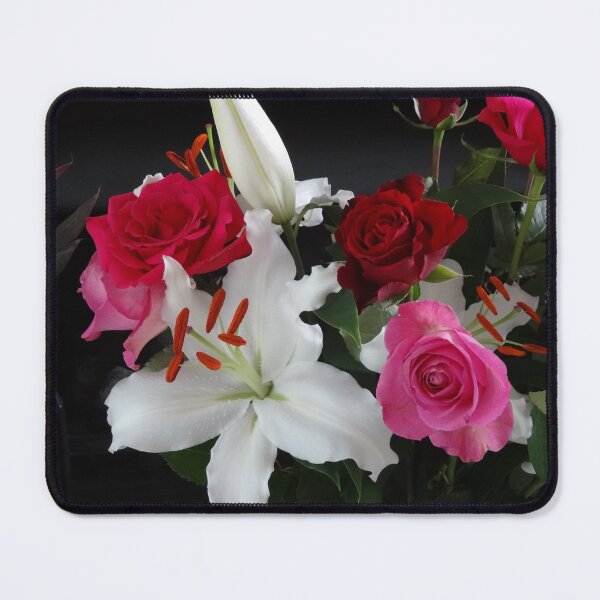 Item preview, Bouquet of roses and lilies designed and sold by cuisinecat2.