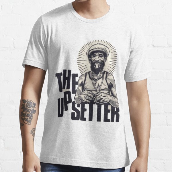 Lee scratch perry Essential T-Shirt