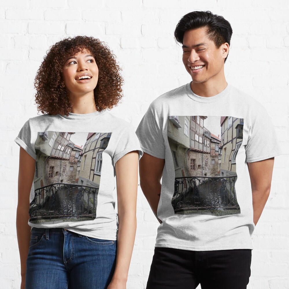Artikel-Vorschau von Classic T-Shirt, designt und verkauft von Gourmetkater.