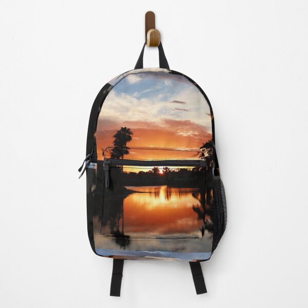 Item preview, Sin embargo, otra puesta de sol designed and sold by ethansmith2000.