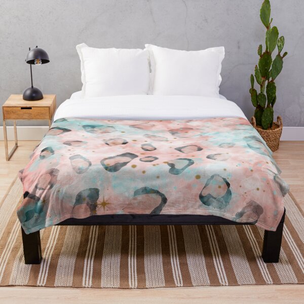 Item preview, Estampado de leopardo azul rosa designed and sold by creativeDaphne.